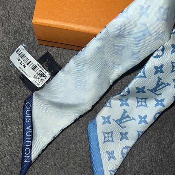 NWT Louis Vuitton BB Bandeau - Picture 11 of 12